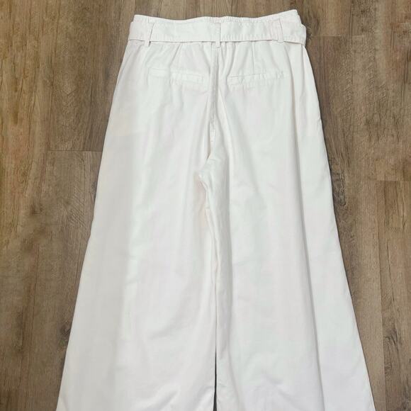 Abercrombie‎ & Fitch Women's Cream Tailored Wide Leg Pant Size Medium - Picture 4 of 10
